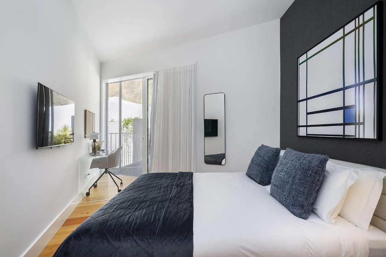 Whome Exclusive City Hideaway Perfect For Digital Nomads & Remote Workers Лиссабон Апартаменты